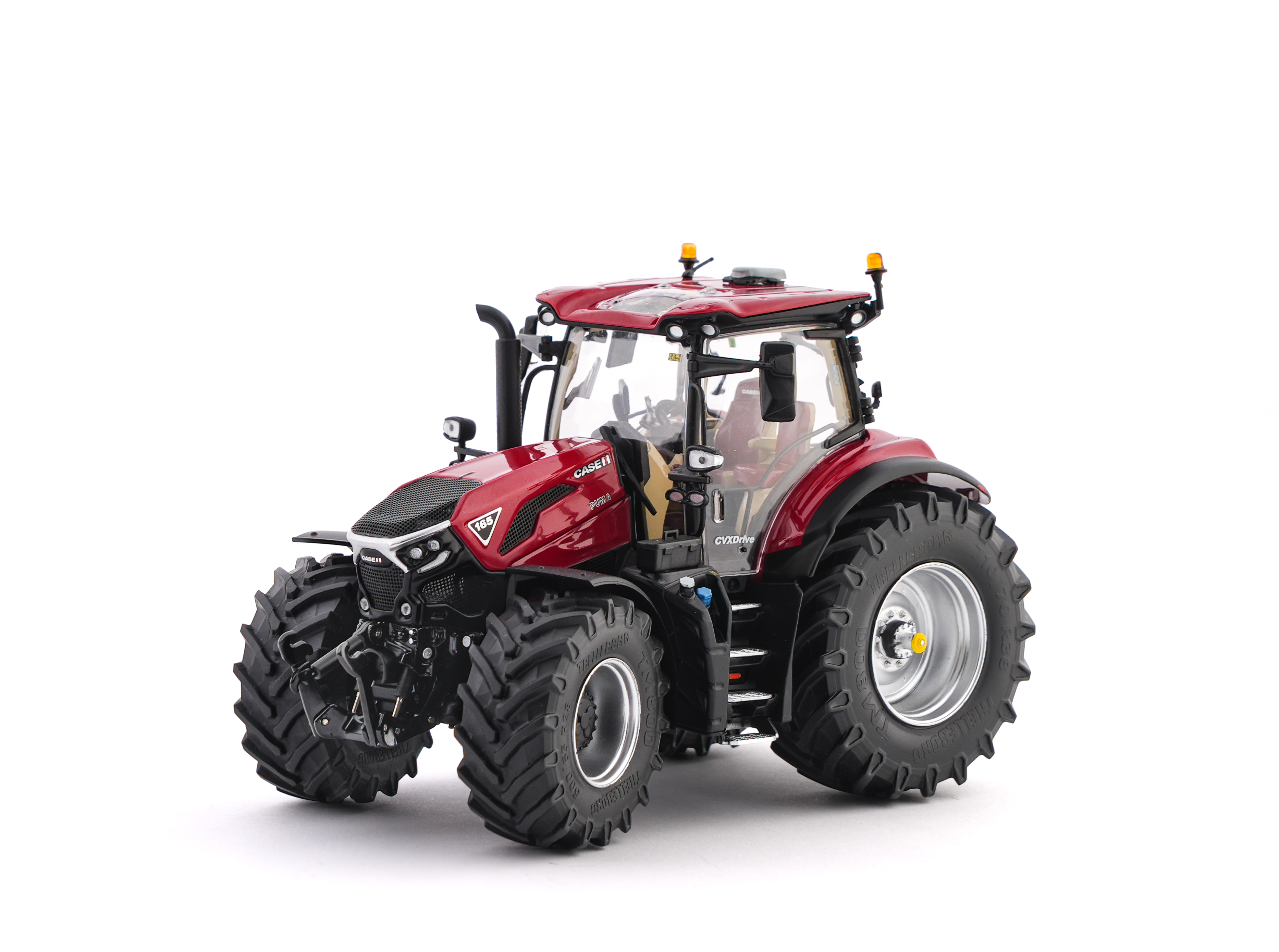MA77092-4 Artikelname: New Holland T7.225 Standard Blue Originalhersteller: Case Modelltyp: Puma 165 von Ros im Maßstab: 1:32 Hersteller-Nr: 301740