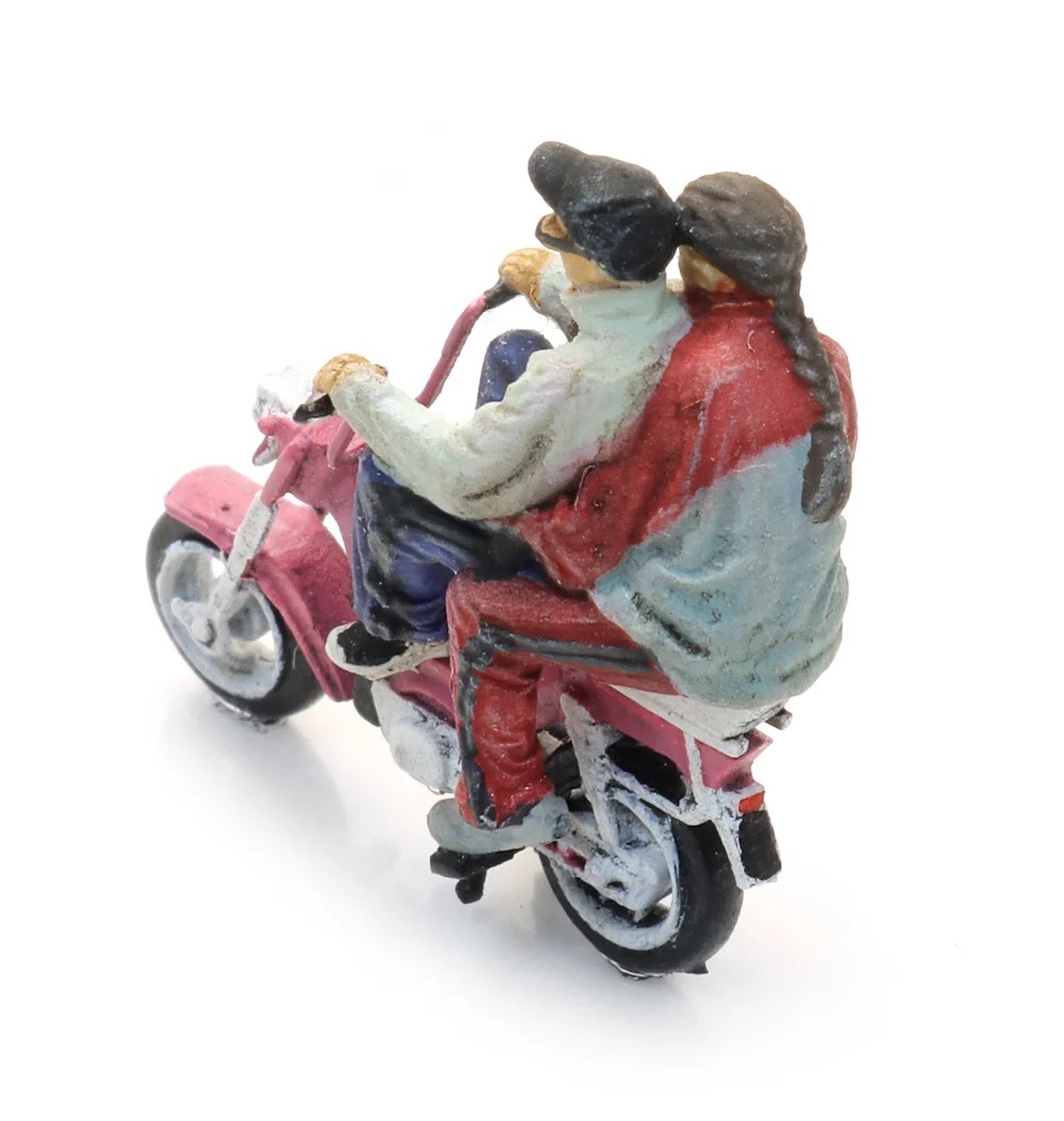 Gilera Citta Moped mit Figuren Modell von Artitec 1:87