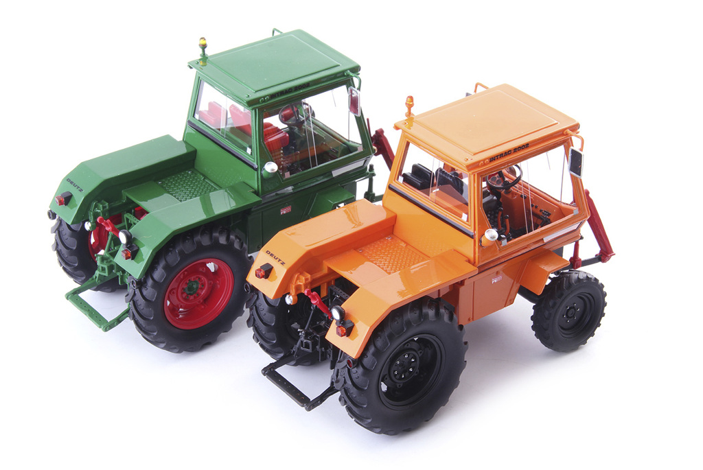 Deutz Intrac 2002 Kommunal orange Limited Edition Modell von AutoCult 1:32