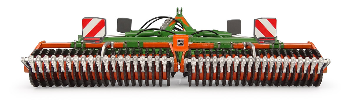 Amazone Catros 5003-2 Modell von Universal Hobbies 1:32