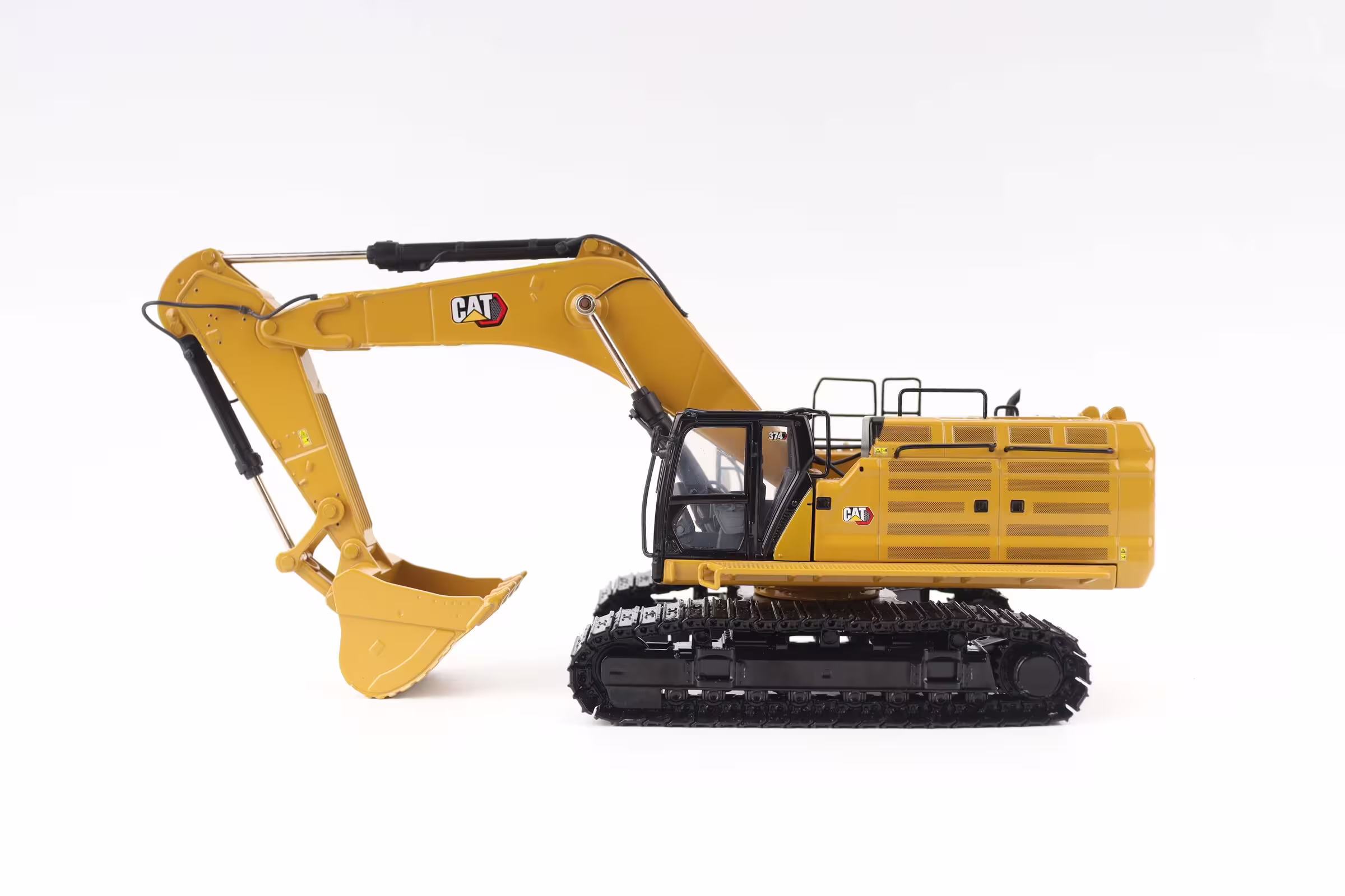 MA76237-1 Artikelname: Cat 374 Raupenbagger Originalhersteller: Cat Modelltyp: 374 von DieCast Masters im Maßstab: 1:50 Hersteller-Nr: 85793