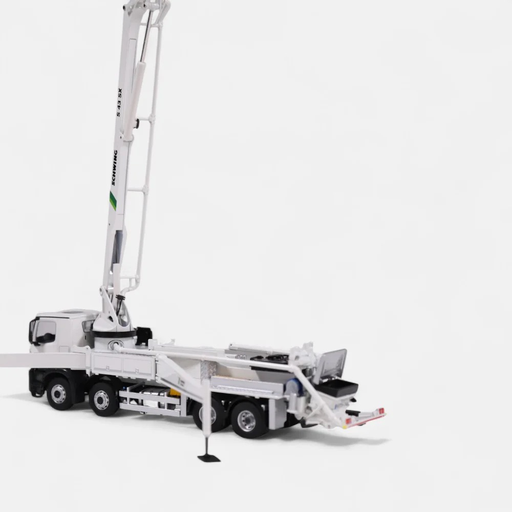 Mercedes-Benz Schwing S43 SX Modell von NZG 1:50