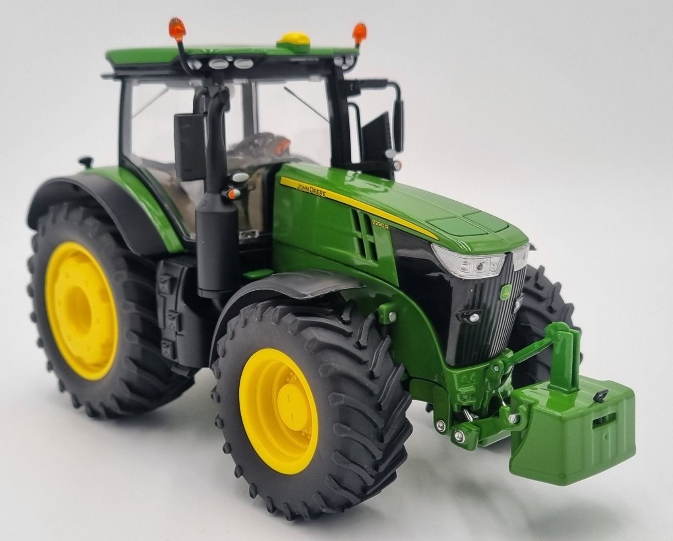 MA76908-1 Artikelname: John Deere 7290R Lim. Edt. Originalhersteller: John Deere Modelltyp: 7290R von Wiking im Maßstab: 1:32 Hersteller-Nr: 877469