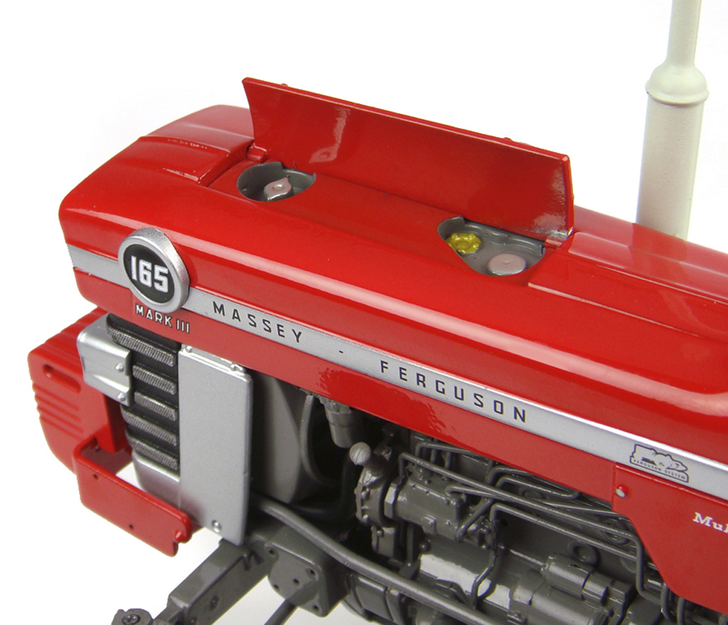 Massey Ferguson 165 Mark III Modell von Universal Hobbies 1:16
