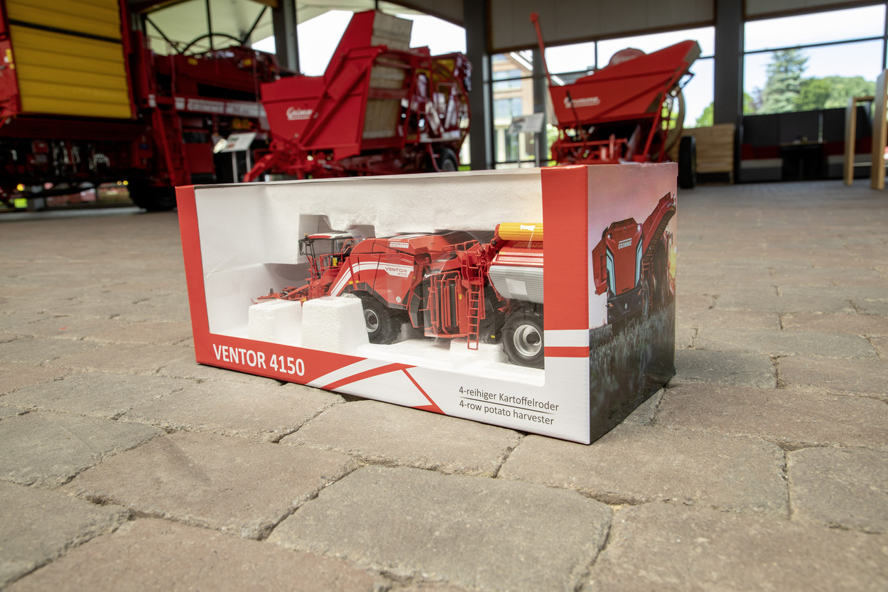 Grimme Ventor 4150 1st Edition Modell von Ros 1:32