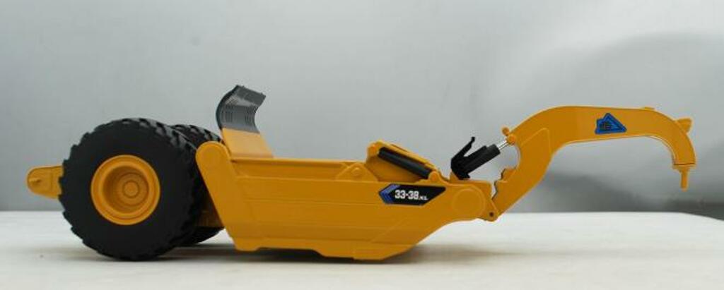 Mts 740 Scraper MTS Anhänger-Scraper 33-38XL Modell von Bymo 1:50 | MA68585