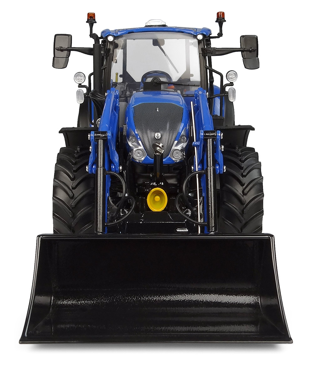New Holland T5.120 mit 655LU Frontlader (2025) Modell von Universal Hobbies 1:32