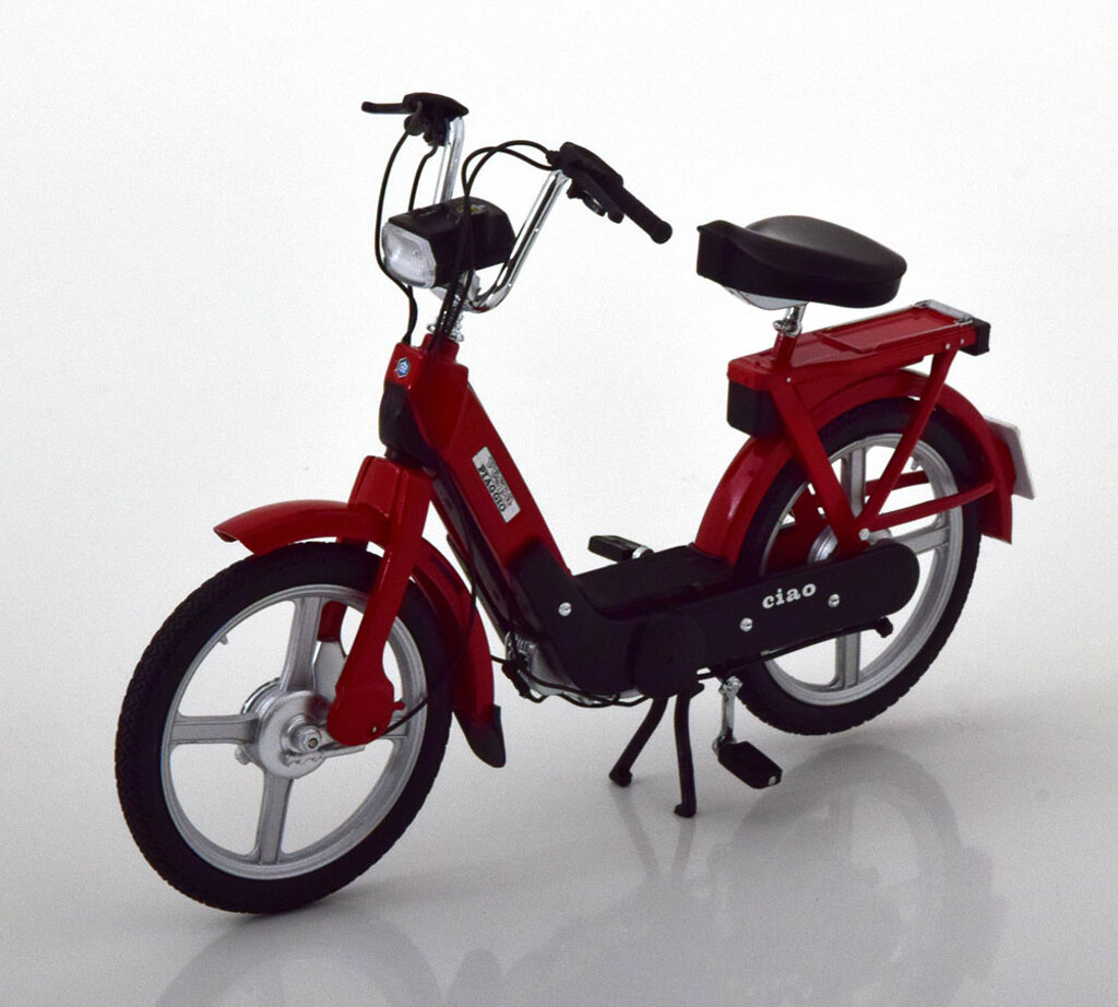 A rare Piaggio Vespa Rally 200 renovated classic scooter Stock Photo A rare Piaggio Vespa Rally 200 renovated classic scooter Stock Photo