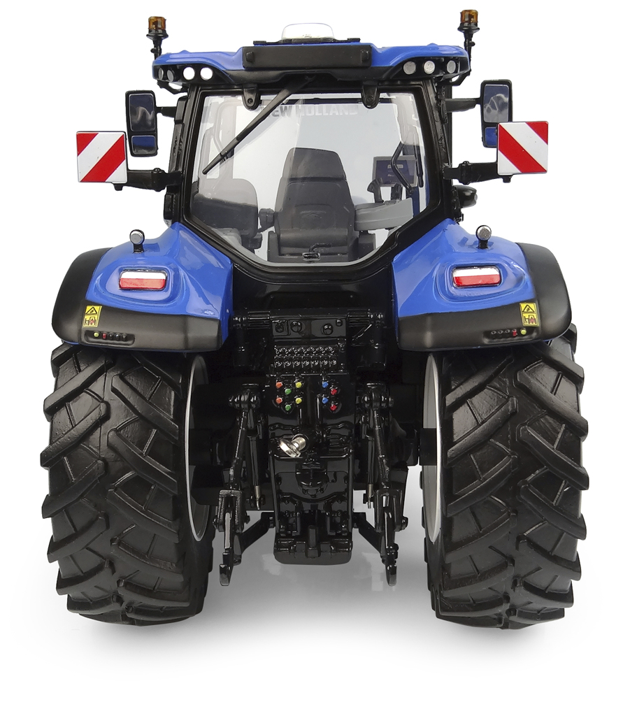 New Holland T7.300 Auto Command Modell von Universal Hobbies 1:32