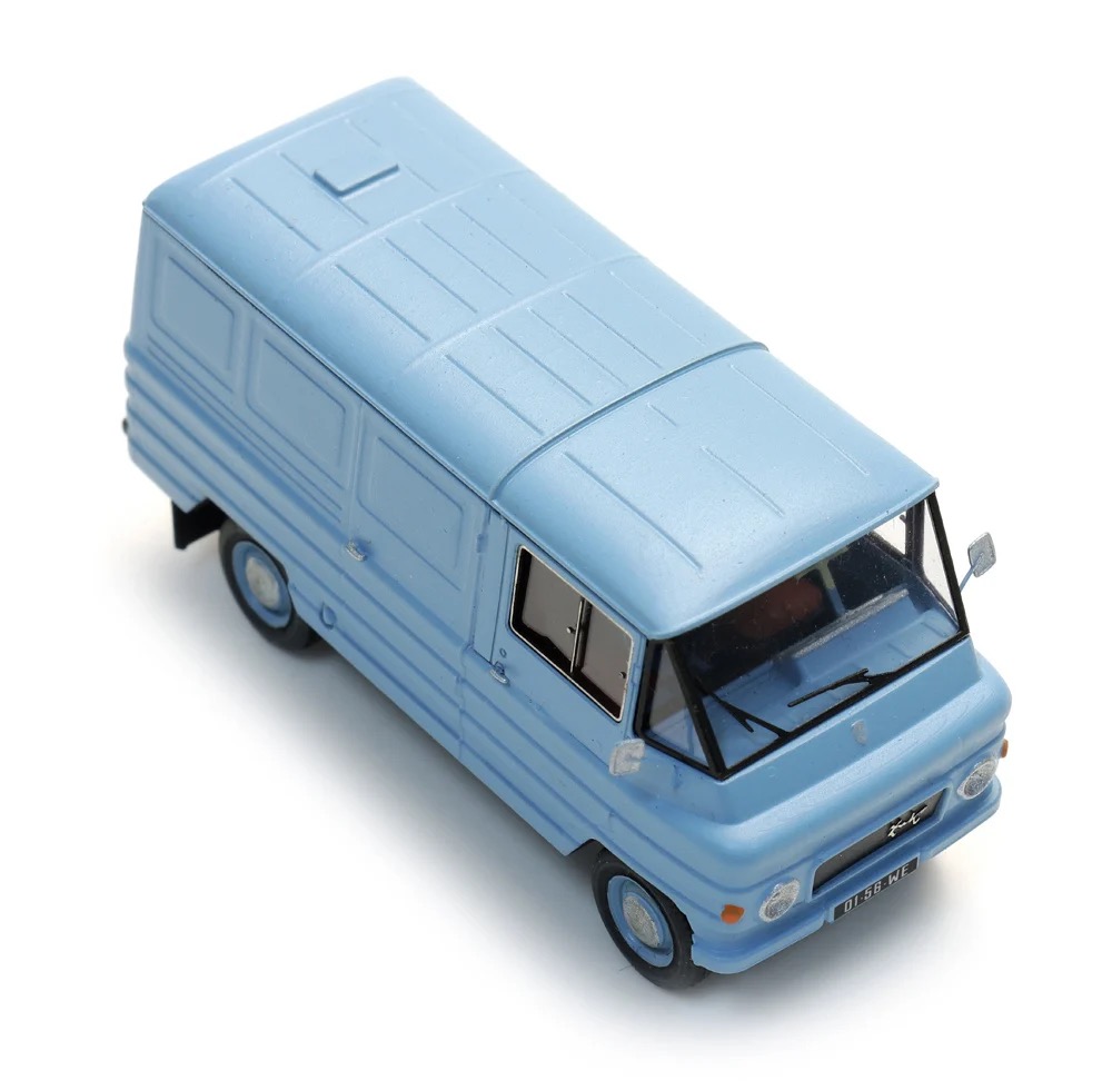 Zuk A05 Kleinbus blau Modell von Artitec 1:87