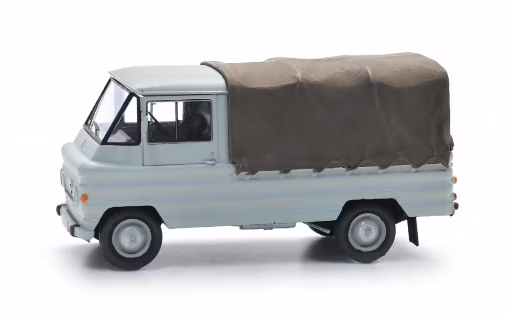 MA76429-1 Artikelname: Zuk A03 Plane - grau Originalhersteller: Zuk von Artitec im Maßstab: 1:87 Hersteller-Nr: 387.740
