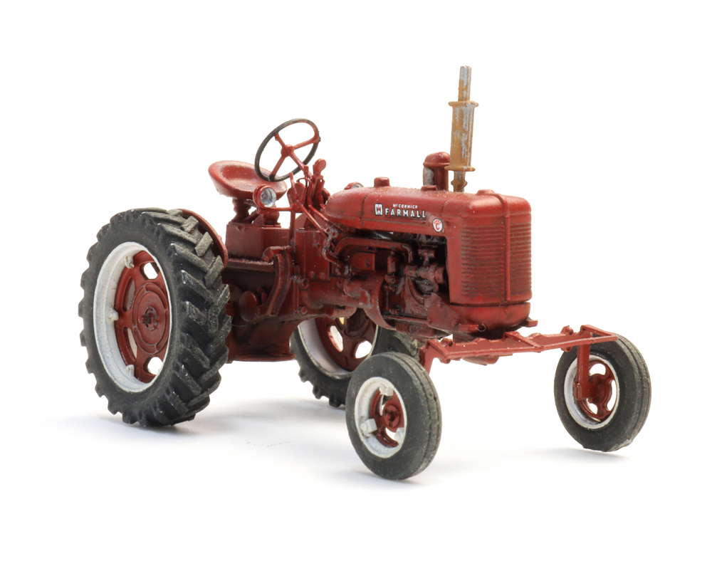 Farmall C traktor Modell von Artitec 1:87