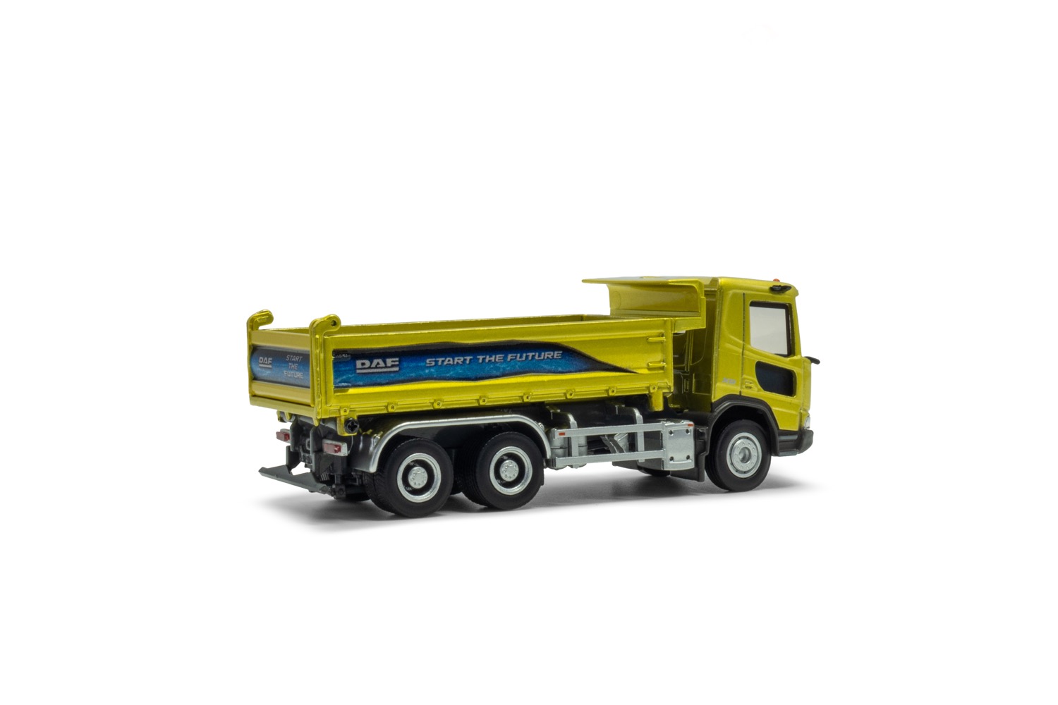 DAF XD Kipper Tuscan Yellow  Modell von Hop 1:87