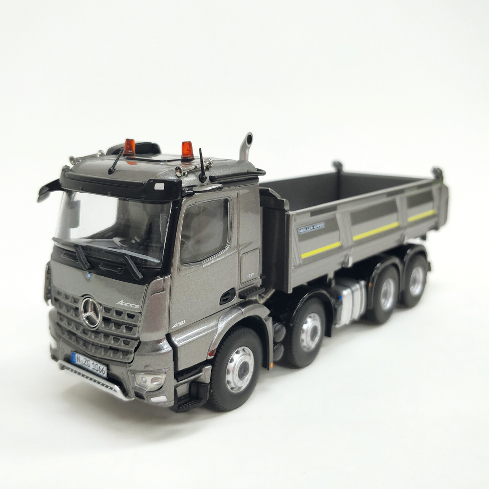 Mercedes Benz Arocs 8x4 Meiller Kipper silbergrau Modell von NZG 1:50