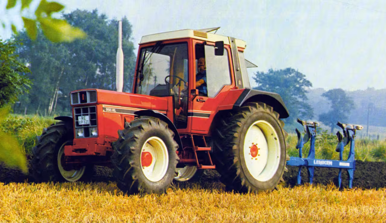 IHC 956 XL-1