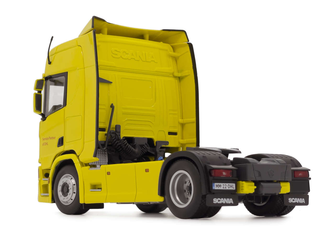 Scania 4x2 DHL Design  Modell von MarGe Models 1:32