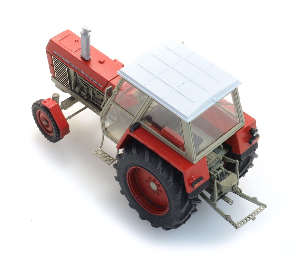 Zetor 12011 Traktor rot Modell von  
