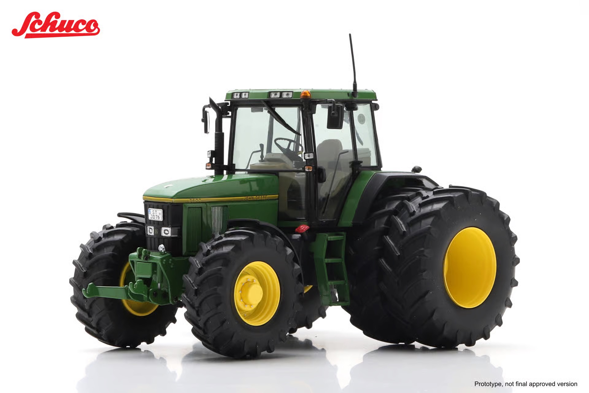 John Deere 7600 mit Zwillingsbereifung hinten Modell von Schuco 1:32