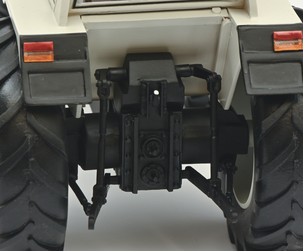 Lamborghini 1256 DT Modell von Schuco 1:32