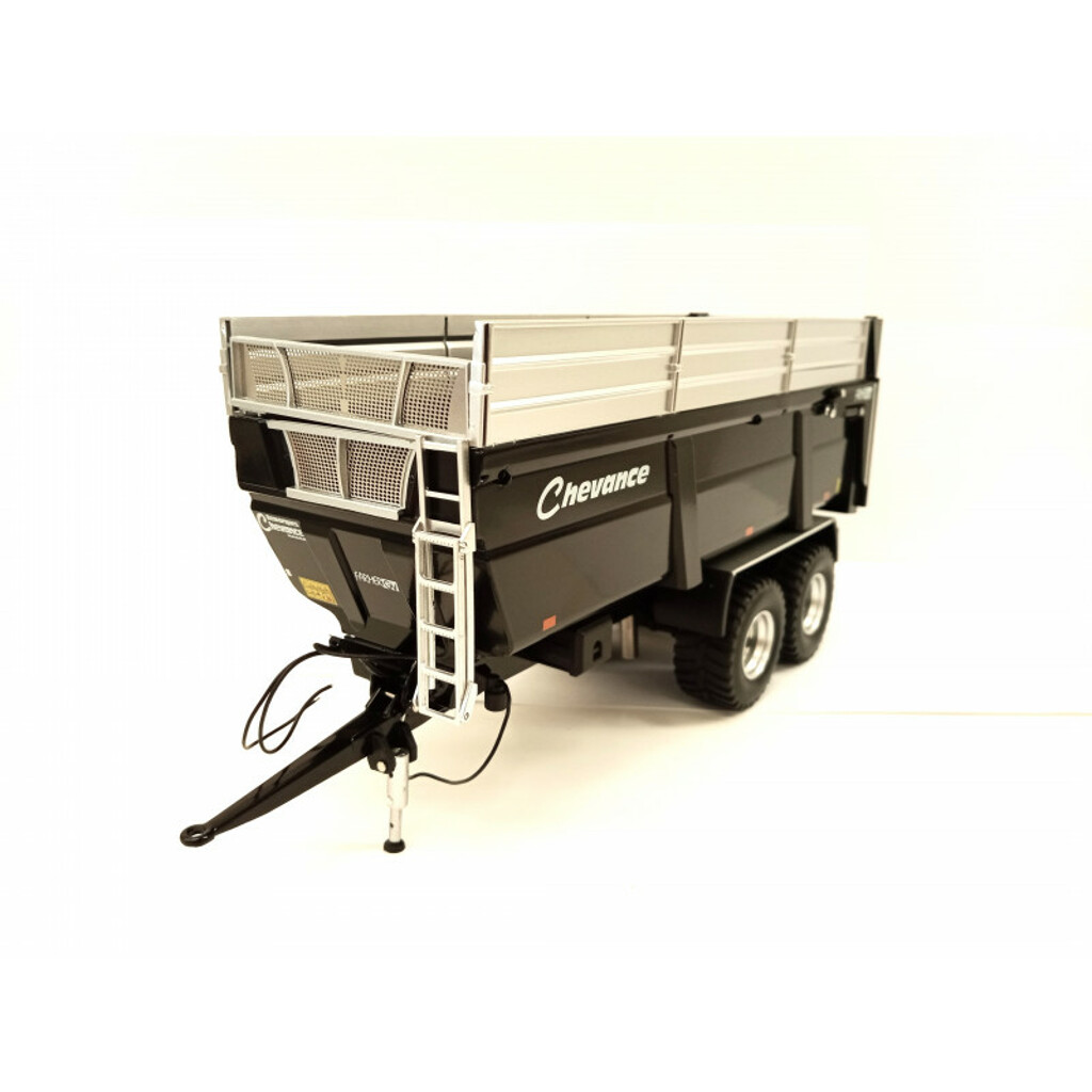 Benne Chevance RCM180 schwarz Limited Edition Modell von Replicagri 1:32