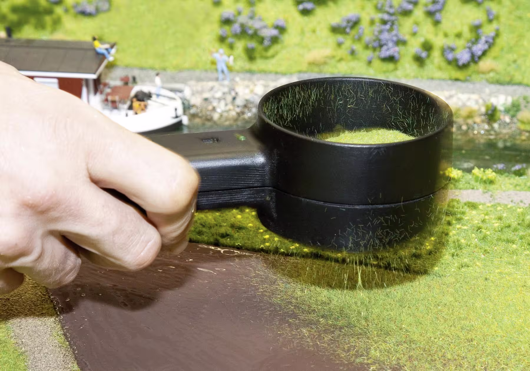 Begrasungsgerät Gras-Fix Modell von Gebr. Faller  eilbote-onlineshop - Agrarfox