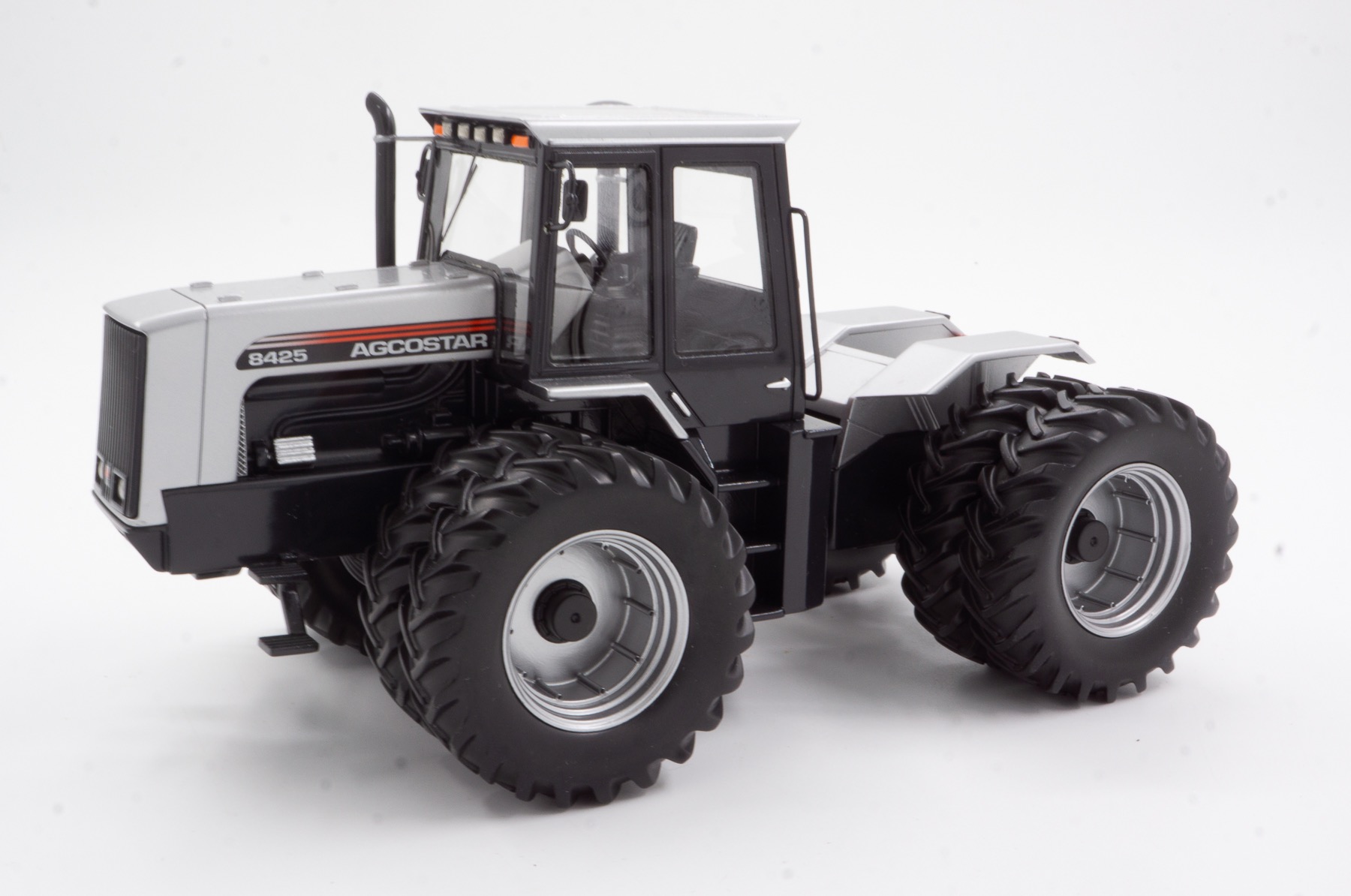 Agco-Star 8425 Modell von PowerTrac Models 
