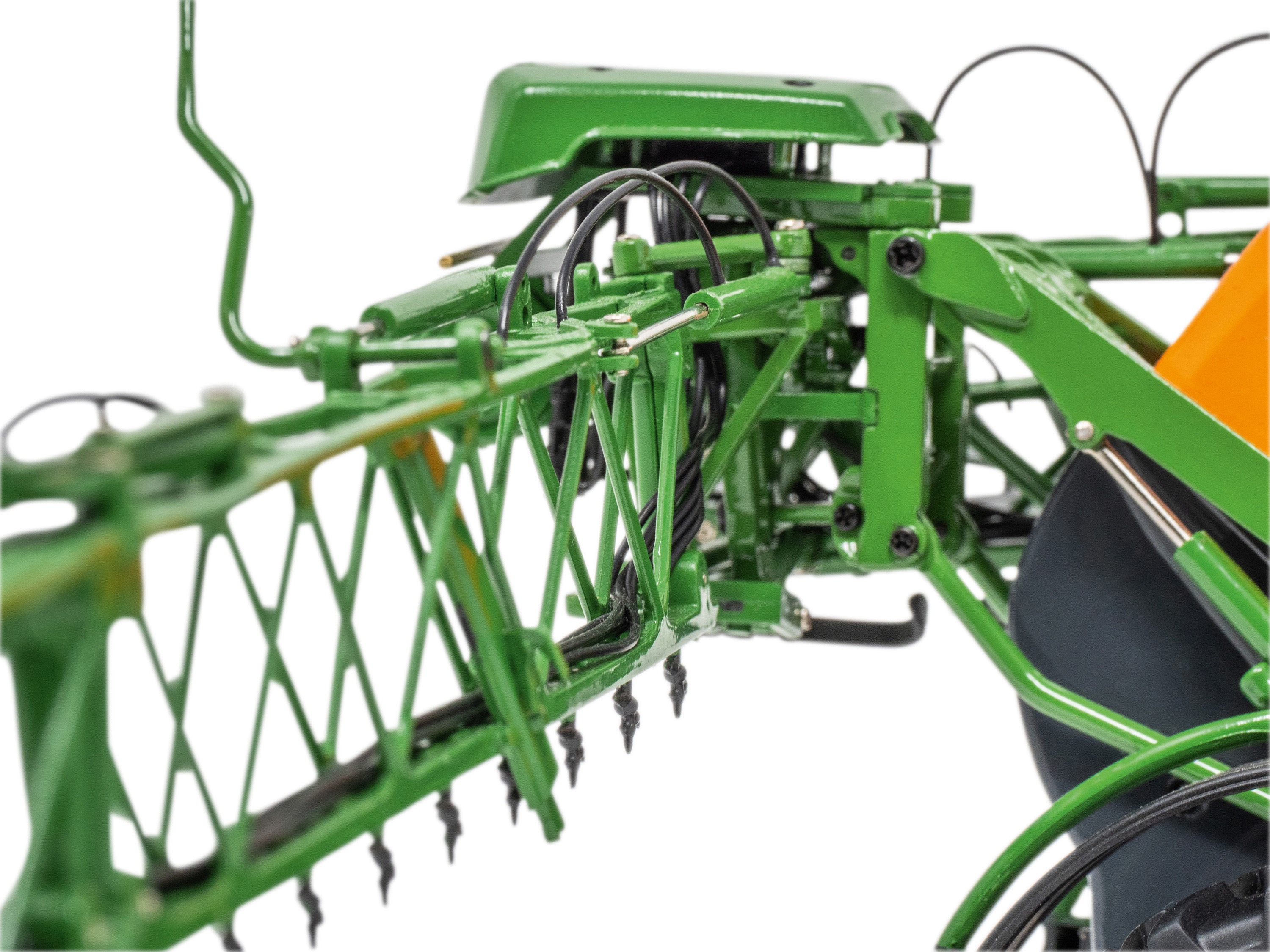 Amazone Pantera 7004 Modell von Universal Hobbies 1:32