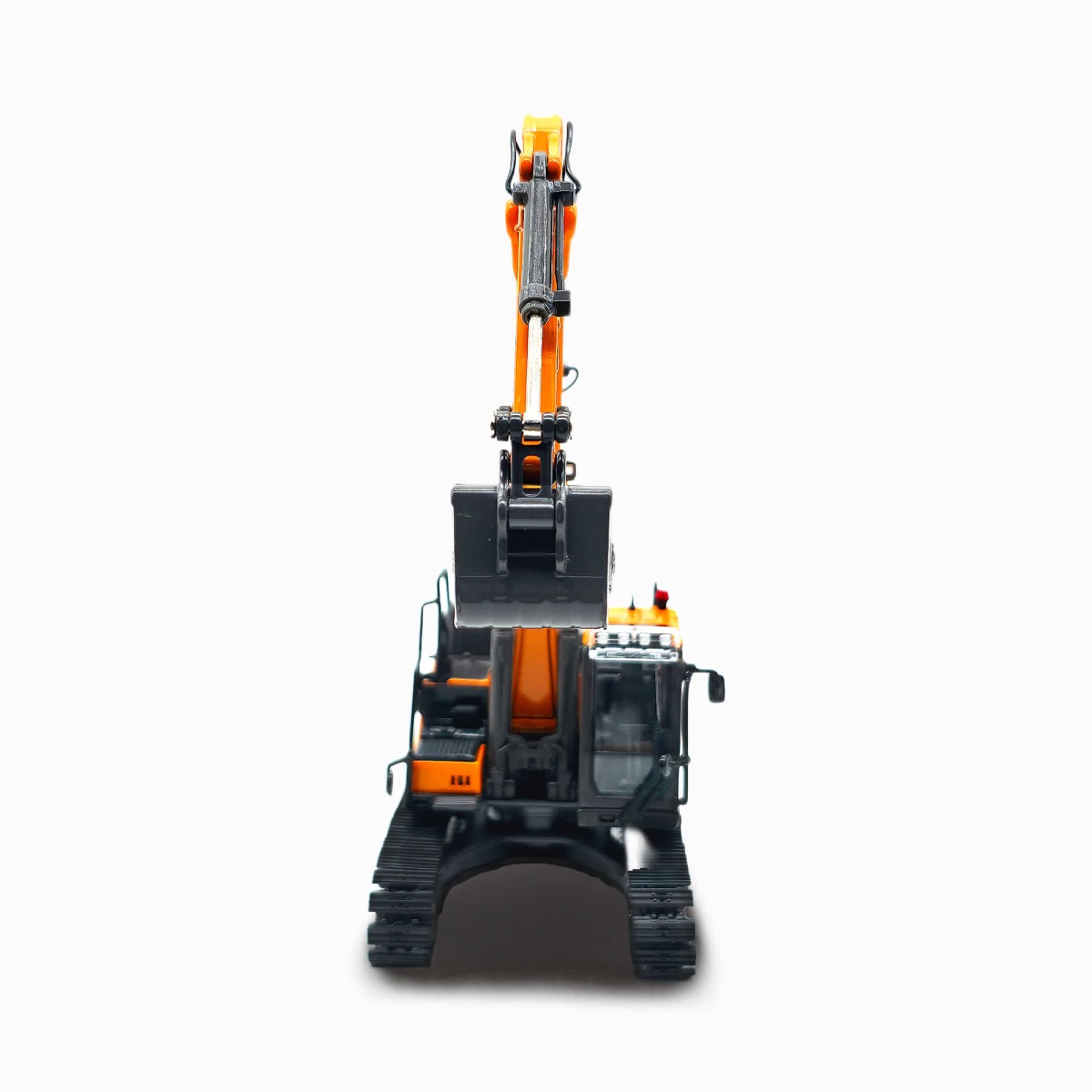 Develon DX225 Modell von Imc Models 1:50