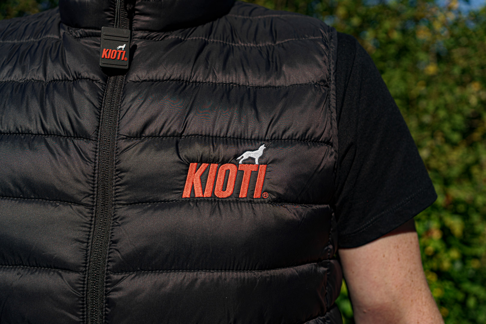 KIOTI Weste schwarz