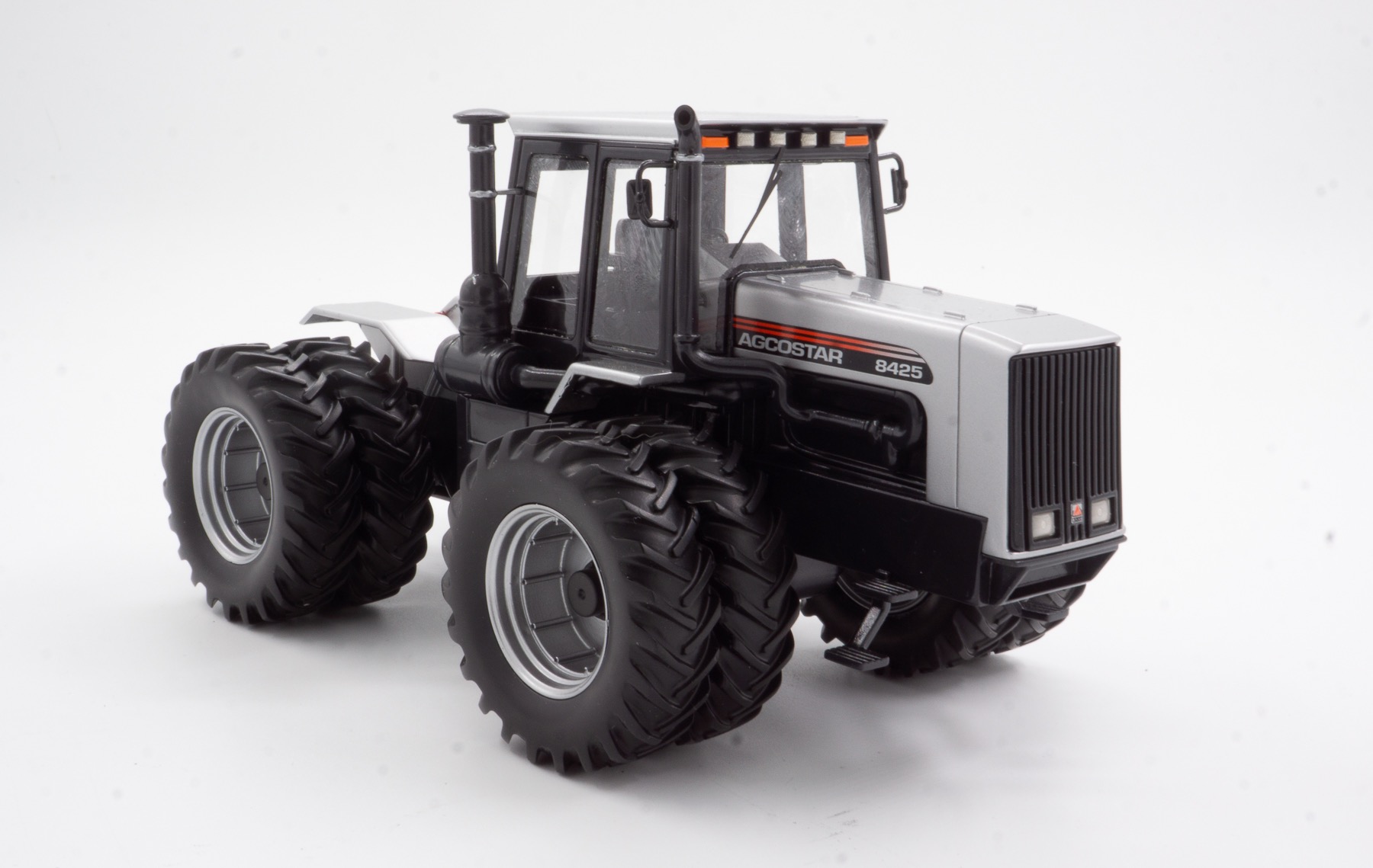 Agco-Star 8425 Modell von PowerTrac Models 