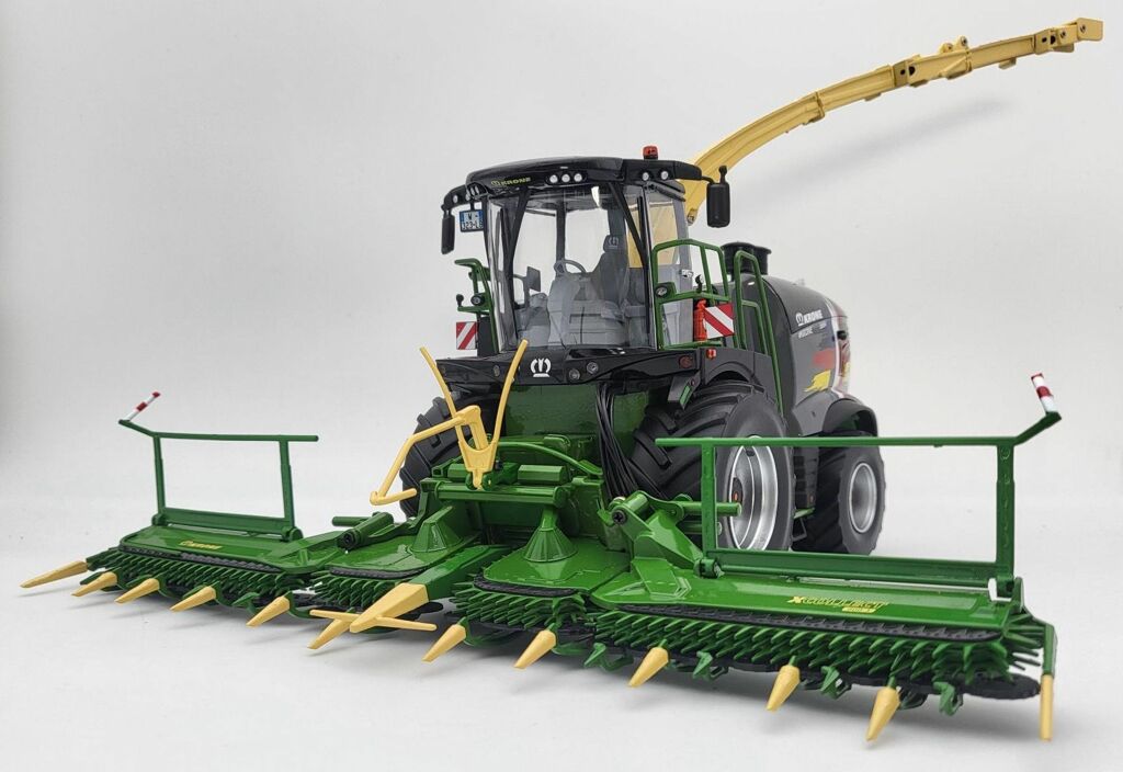 Krone BiG X 780 XCollect und Easy Flow 300 S Limited Editon Modell