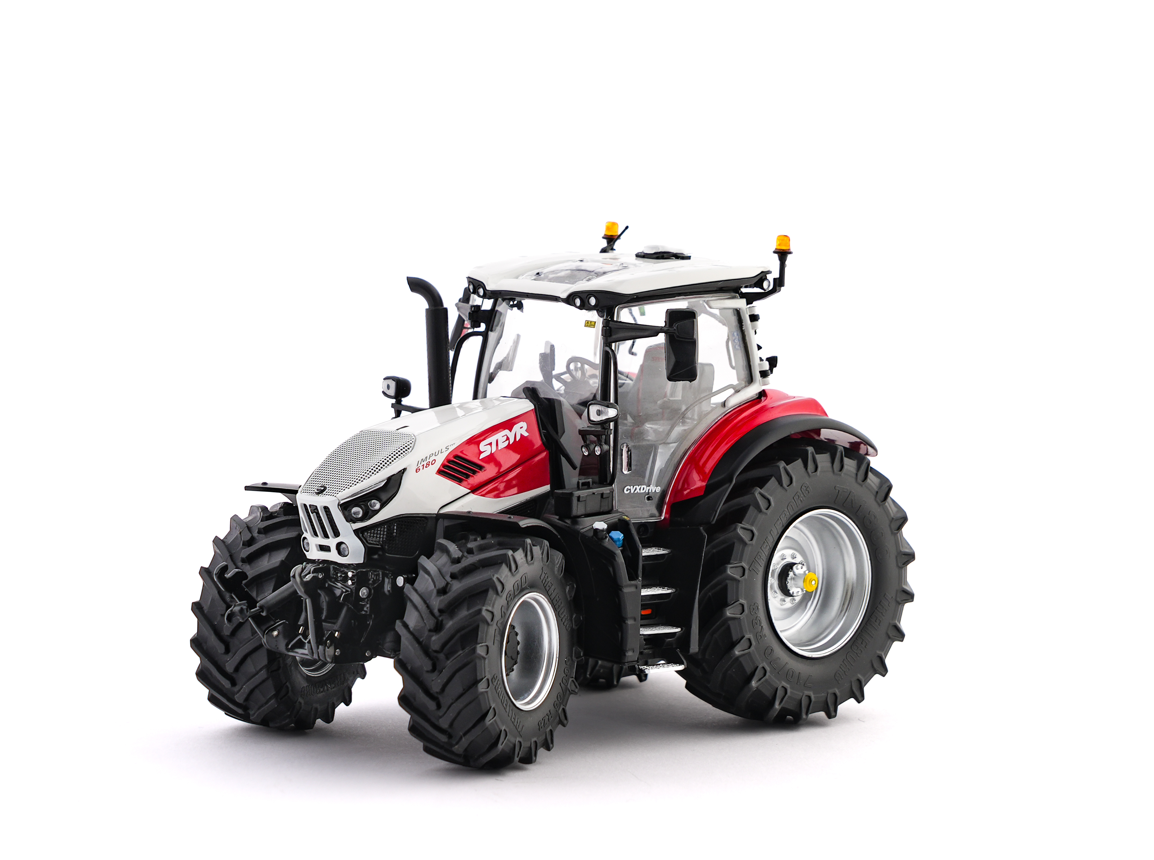 Steyr Impuls 6180 Modell von Ros 1:32