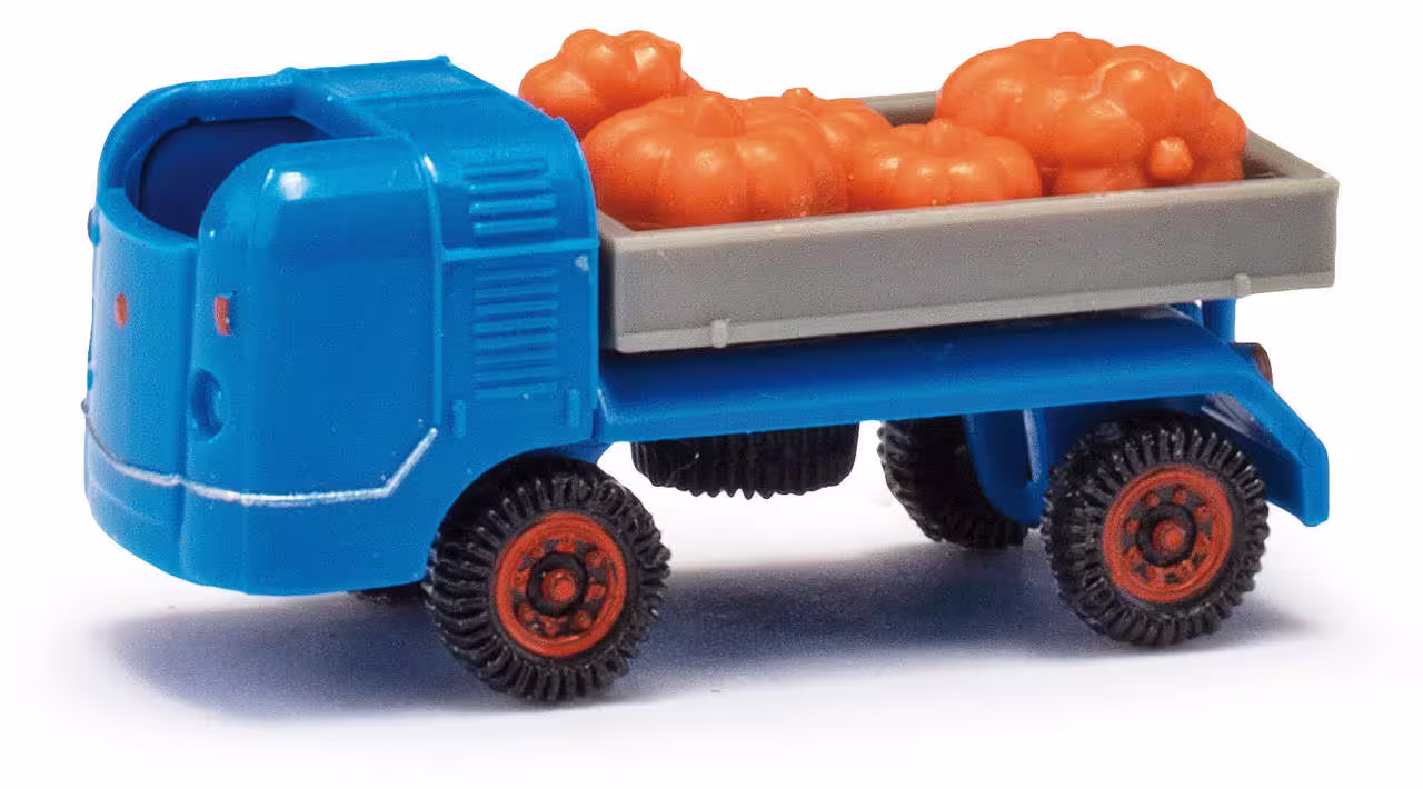 Multicar M21 blau mit Kürbissen-1