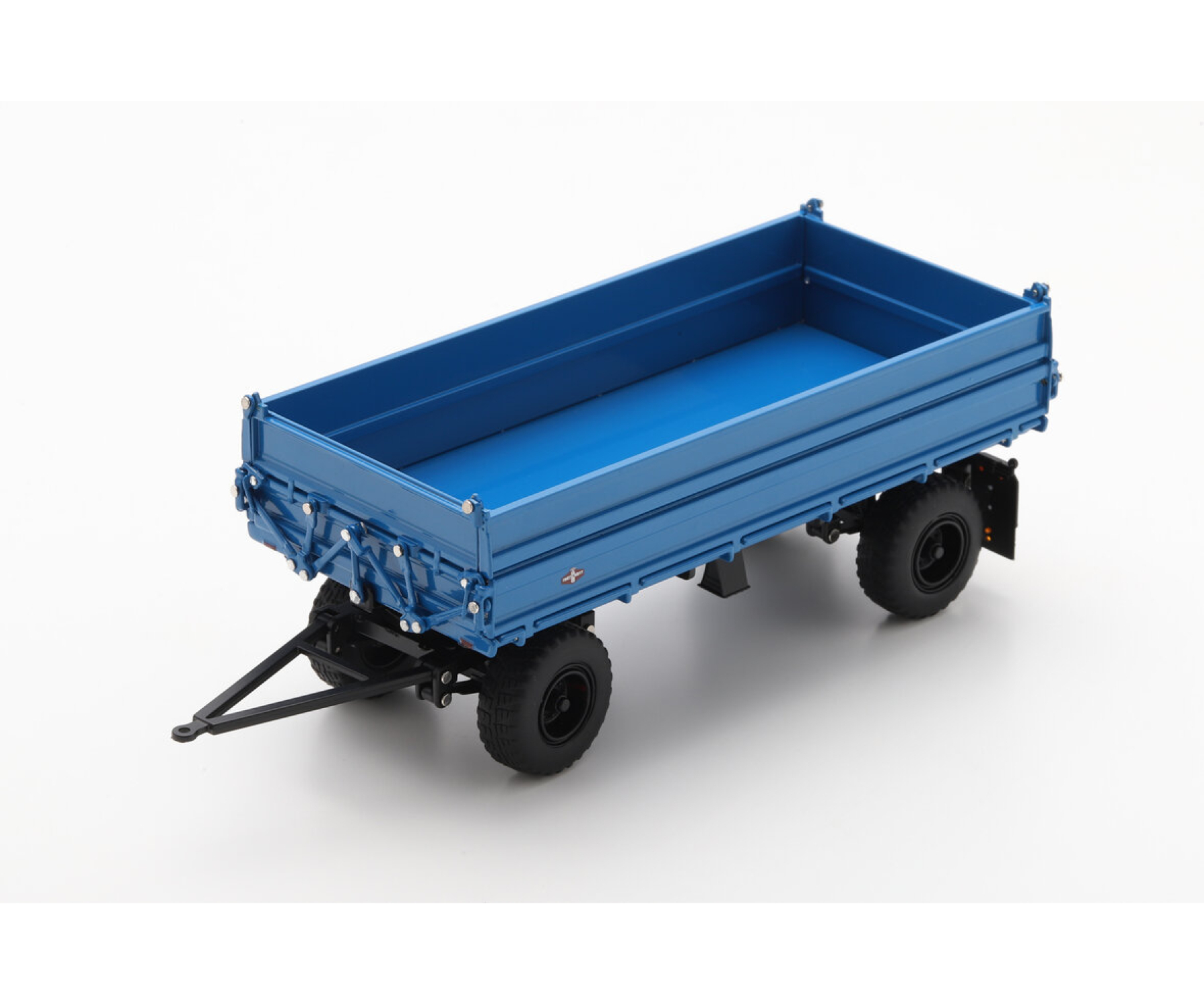 MA73793-1 Artikelname: Fortschritt HW 80 blau Originalhersteller: Fortschritt Modelltyp: HW 80 von Schuco im Maßstab: 1:32 Hersteller-Nr: 451320001