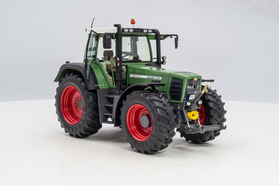 Fendt 926 Vario Gen1 Premium Collectors’ Club Limited Edition Modell von  1:32