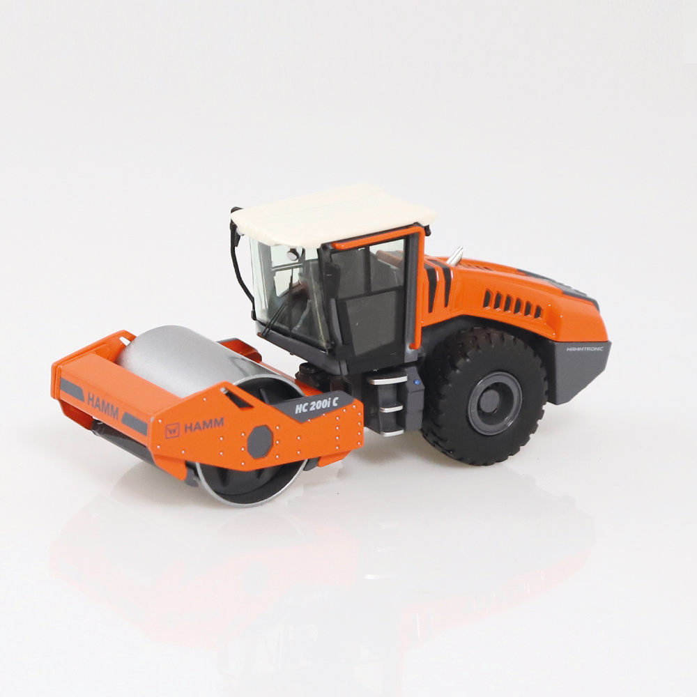 Hamm HC200i Walzenzug Modell von NZG 1:50