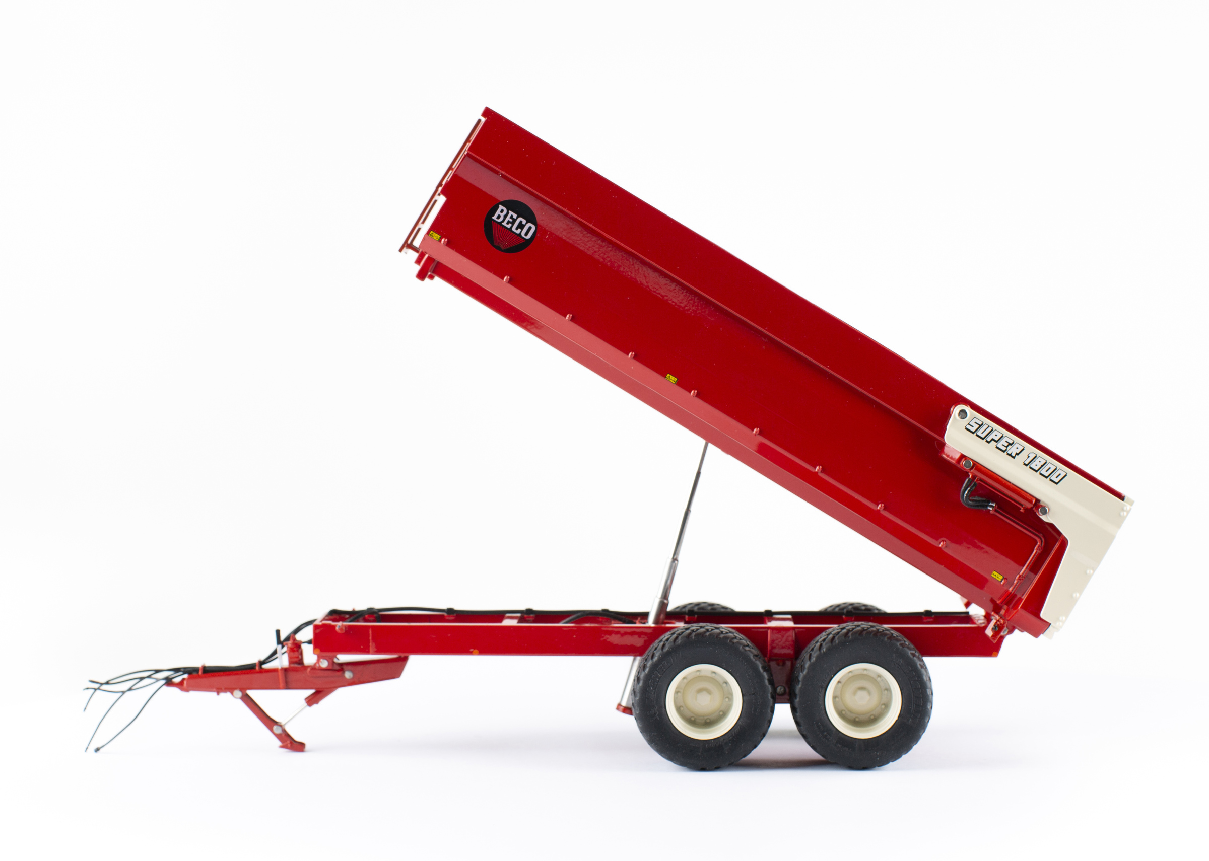 Beco Super 1800 Tandemmuldenkipper Modell von At Collections 1:32