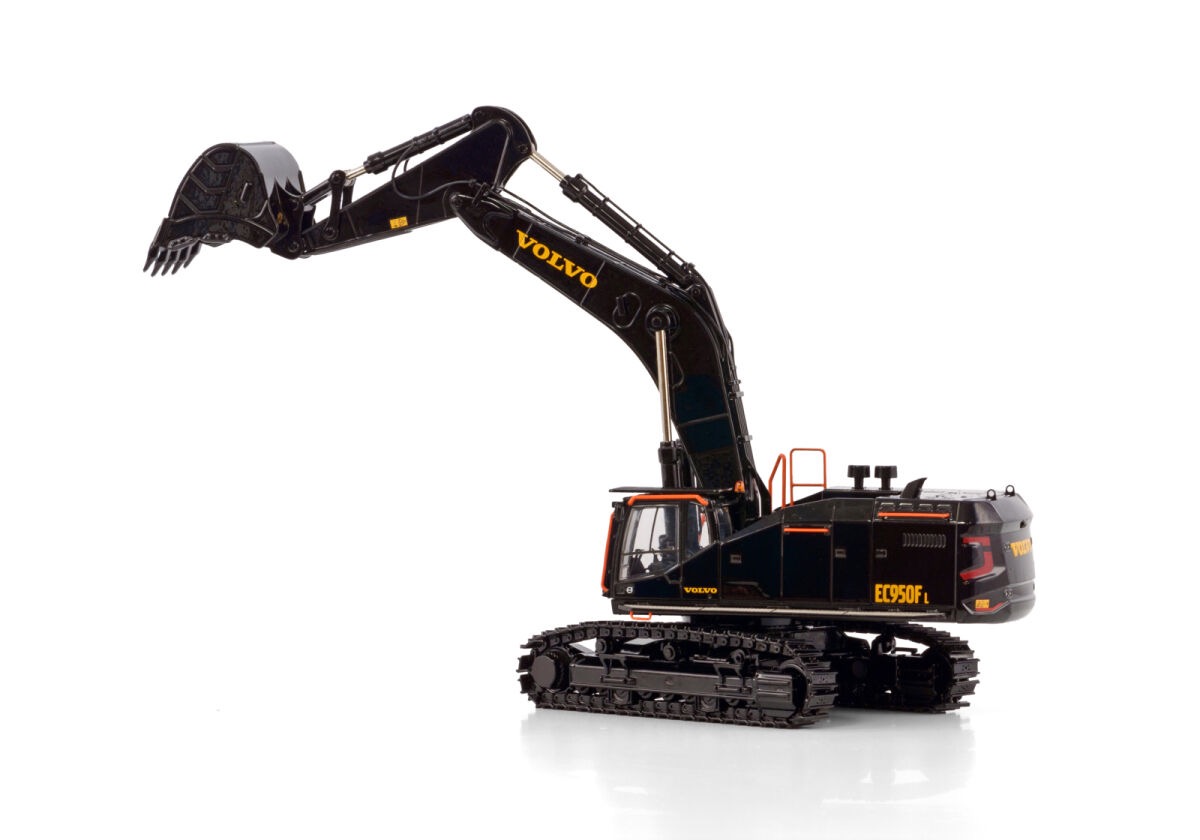Volvo EC950F Schwarz Modell von WSI Models 1:50