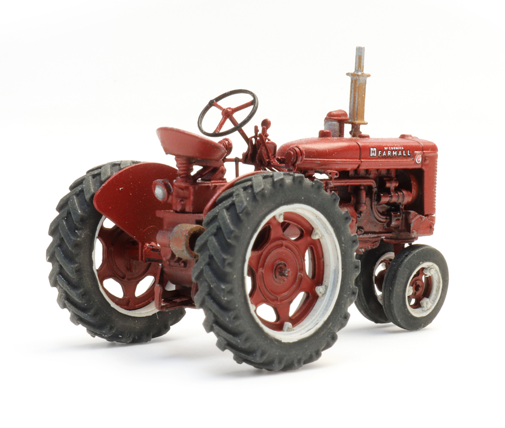 Farmall C Reihenkulturtraktor Modell von Artitec 1:87