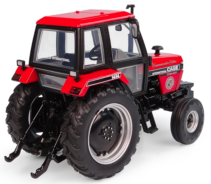 Case IH 1494 Commemorative Edition Limited Edition Modell von Universal Hobbies 1:32
