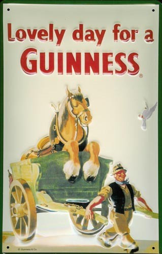 Blechschild „Lovely day for a Guinness“